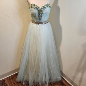 ALYCE Black Label Strapless Beaded Tulle Gown Prom Quinceañera Dress Sz 4